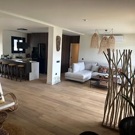 Villa Monaghans *